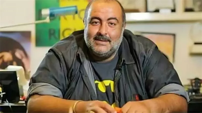 محطات في حياة المخرج سامح عبد العزيز.. أبرز أعماله السينمائية والتلفزيونية