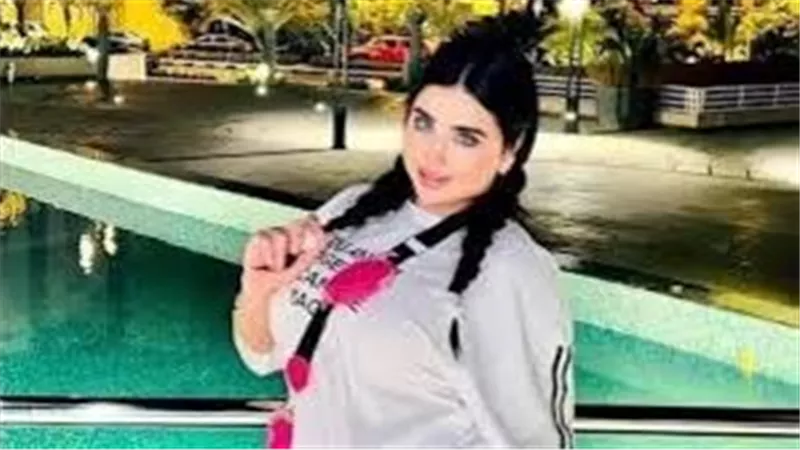  تخفيف قرار حبس البلوجر روكي أحمد شهرًا مع إيقاف التنفيذ وغرامة 100 ألف جنيه