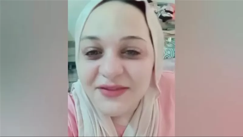 جدل بالسوشيال.. فتاة تدّعي نسبها للرئيس الراحل حسني مبارك وتطالب بـ DNA