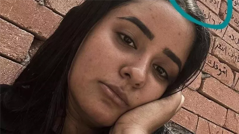 كلمات على قبر إبراهيم شيكا تثير الشك بشأن تجارة الأعضاء.. ما علاقة وفاء عامر؟ 
