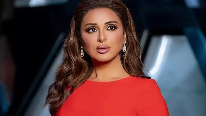 الموت يفجع أنغام.. العثور على جثمان عمها داخل شقته متحللًا