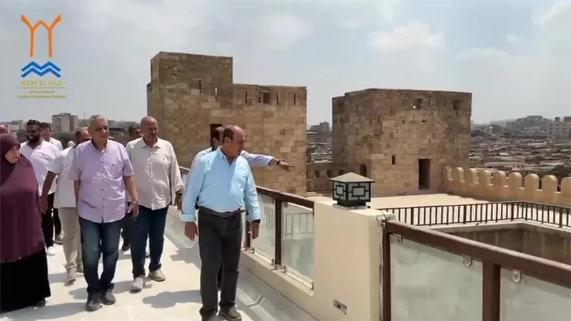 رئيس 