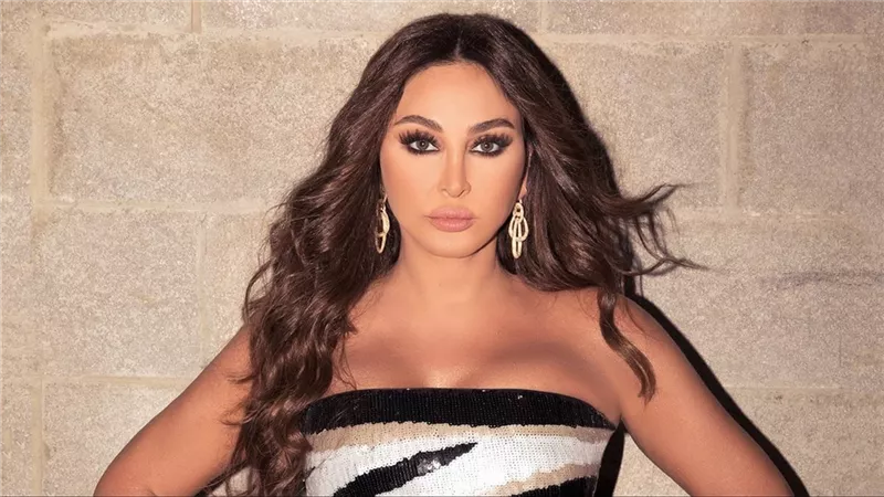 إليسا في مصر لإحياء حفل خاص بالساحل الشمالي