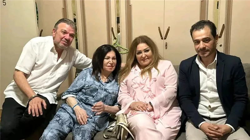 نجوي فؤاد تستغيث: 