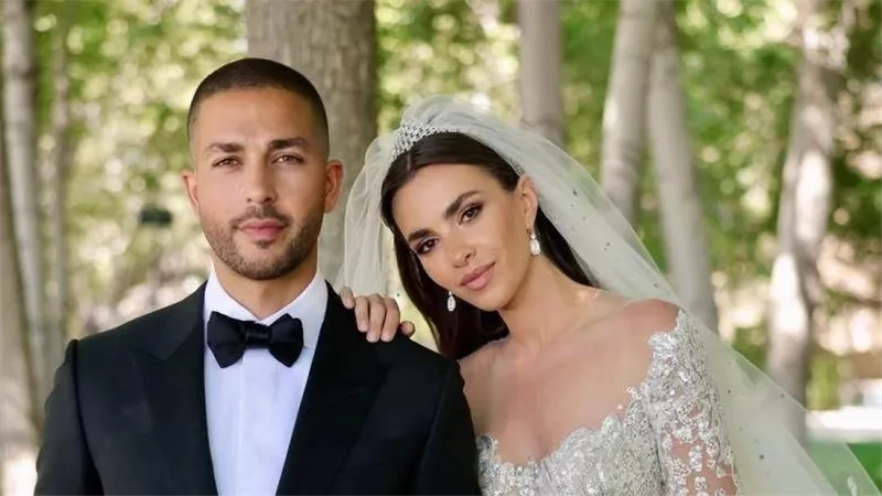 زينة قطامي وسيلو صعب يقضيان شهر عسلهما على يخت بأنغام عمرو دياب