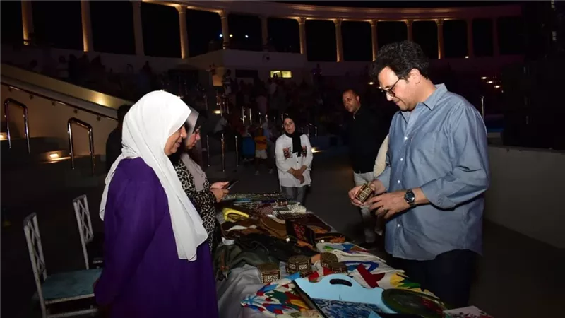 وزير الثقافة يشهد عروض الوزارة ضمن فعاليات مهرجان 
