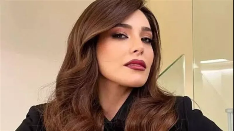 المطربة اللبنانية عبير نعمة تدعم النساء من خلال “يون وومن” ضد العنف