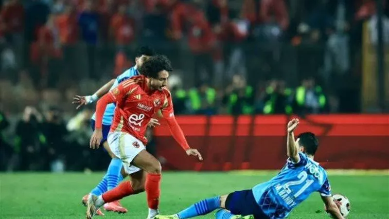 بث مباشر مباراة الأهلي وبيراميدز في الدوري المصري