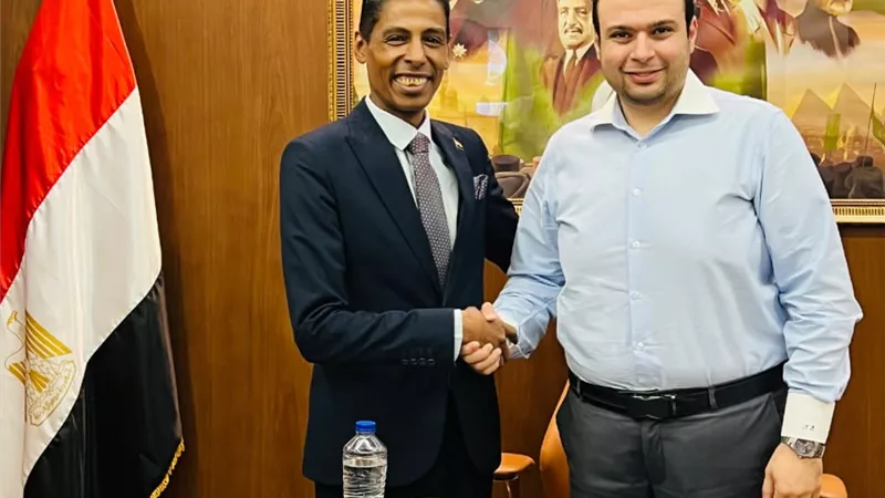 انضمام الكاتب والمفكر السياسي شريف الأسواني إلى حزب العدل