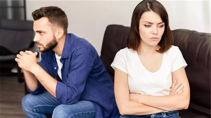   حرمني زوجي على نفسه ثم قال لي لم أقصد فما حكم ذلك؟.. «الإفتاء تُجيب »
