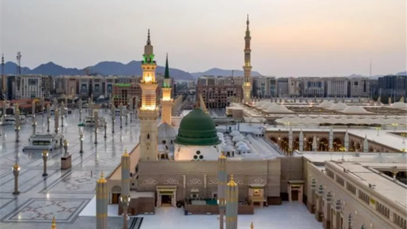 بشارة خير ورزق.. تفسير رؤية المدينة المنورة في المنام 