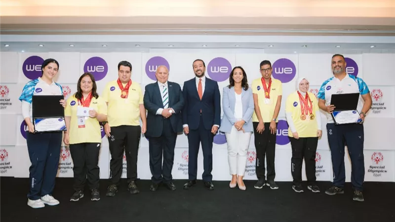 المصرية للاتصالات تكرم أبطال الأوليمبياد المشاركين في المسابقة الإقليمية الأولى للفروسية بالإمارات 