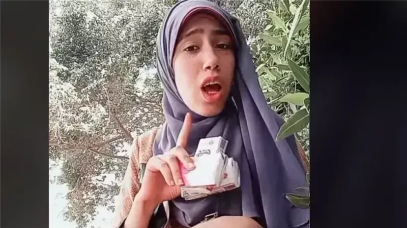 إحالة علياء قمرون  للمحكمة الاقتصادية في طنطا في قضية الفيديوهات المخلة
