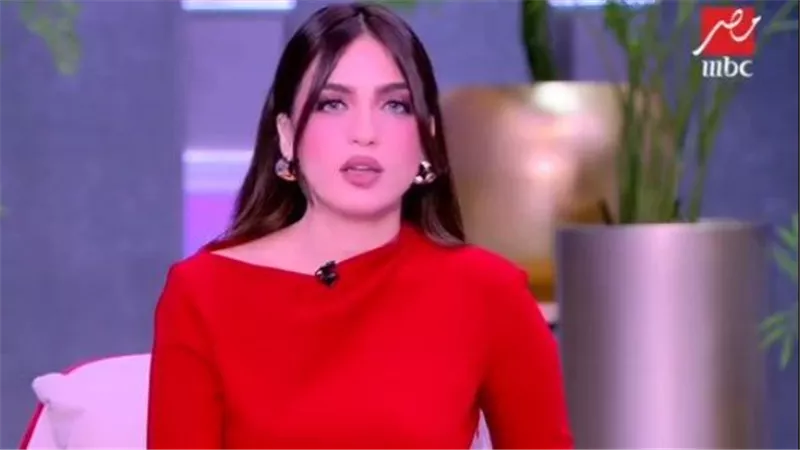 ياسمين عز تثير الجدل بدفاعها عن الأهلي وهجومها على الساخرين