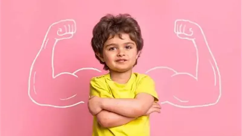 5 خطوات تجعل إبنك واثق من نفسه أمام الأخرين 