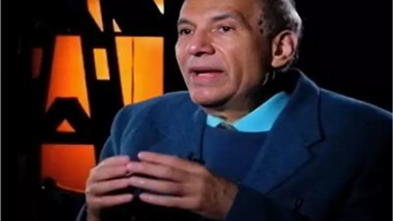 وداعا ذاكرة المسرح المصري عمرو دوارة