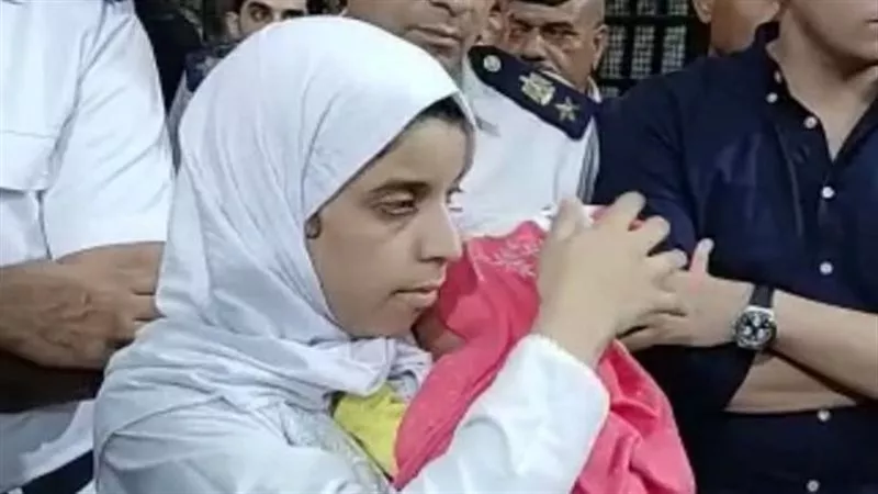 جنايات المنيا تبدأ ثاني جلسات محاكمة المتهمة بقتل زوجها وأطفاله الـ6 في دلجا