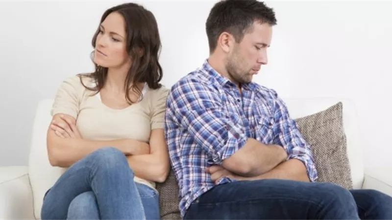 منها منشوراتك على الفيسبوك ..7 أمور تجنبيها أثناء  حدوث خلاف مع زوجك   