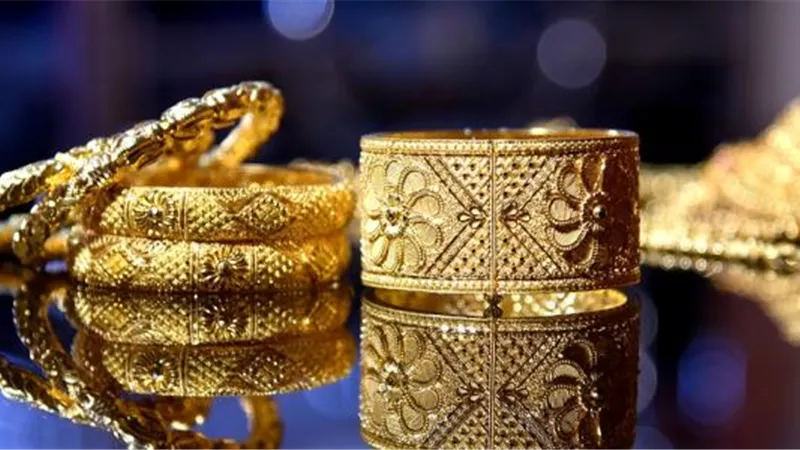 هل  الذهب الذي تشتريه الزوجة من مصروف البيت  ملكًا لها؟   أمين الفتوي يُجيب