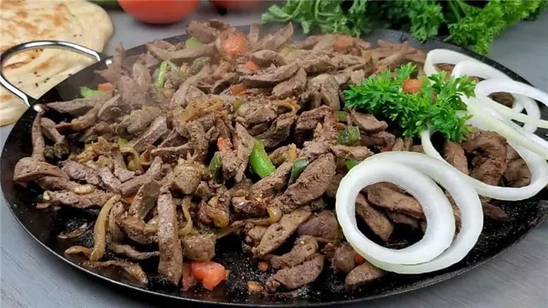 طريقة عمل الكبدة الإسكندراني بخطوات سهلة  في المنزل 