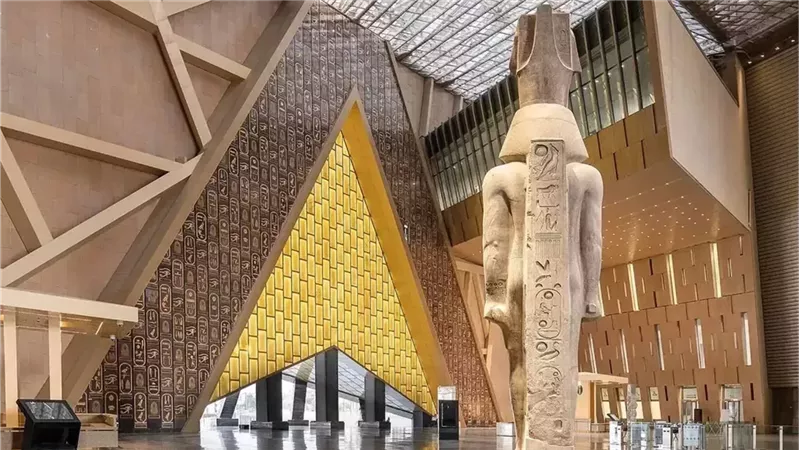 مصر تفتح أبواب التاريخ للعالم.. افتتاح المتحف المصري بحضور السيسي وملوك ورؤساء دول