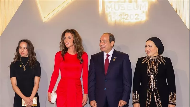 الملكة رانيا العبد الله تشيد بحفل المتحف الكبير: “حفل جسّد مصر وتاريخها