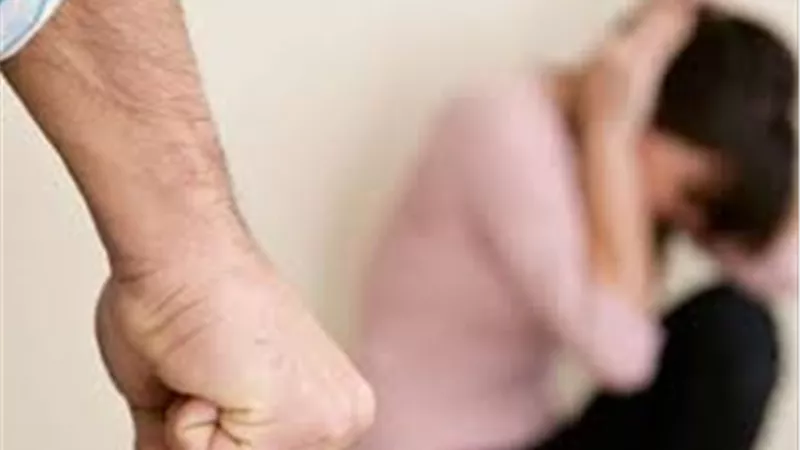 ماذا أفعل مع زوجي العنيف وكيف أتعامل معه؟
