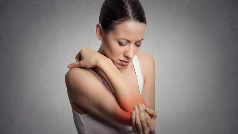  الأسباب والأعراض.. النساء أكثر عرضه لآلام المفاصل عن الرجال