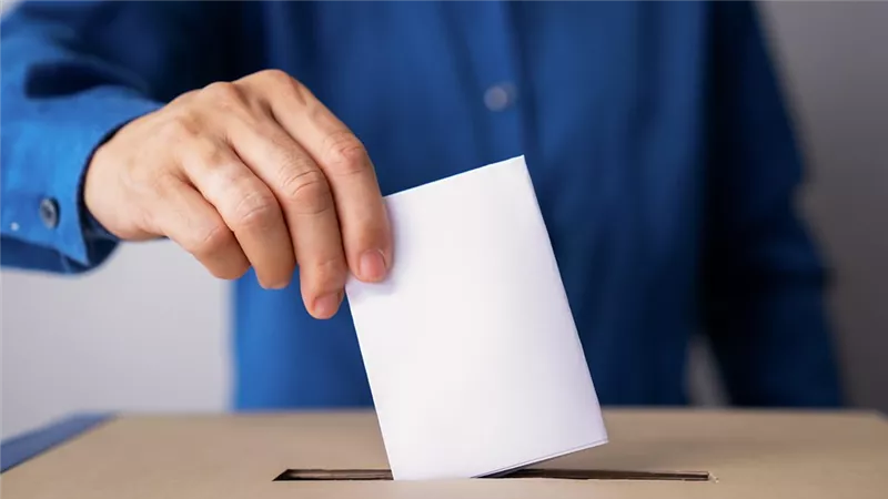  هل يأثم الممتنع عن التصويت فى الانتخابات؟..  «الإفتاء تُجيب»