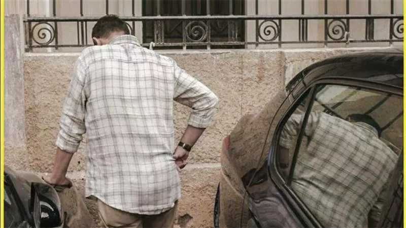 بوستر صف تاني لعمرو عابد بمهرجان القاهرة السينمائي يشعل الجدل 