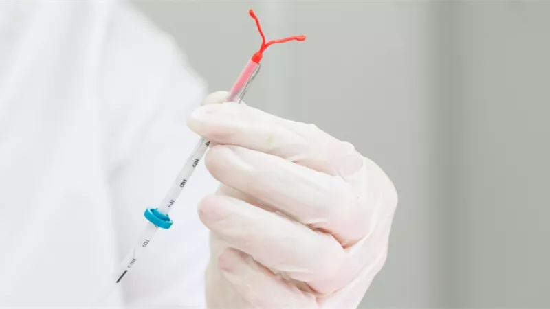 بعد عرض كارثة كبيعية..هل استخدام اللولب مناسب لمنع الحمل في بداية الزواج؟