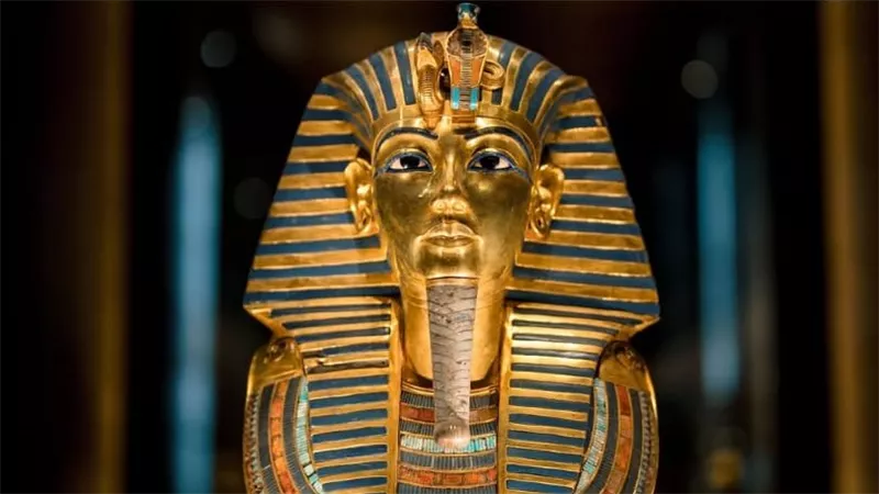 الأغنية الإيطالية توت عنخ آمون تشعل مواقع التواصل وتعيد الاهتمام بالحضارة المصرية