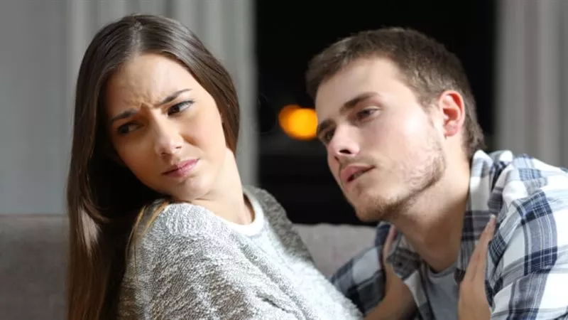 كيف تتعامل مع رفض زوجتك العلاقة الحميمة؟