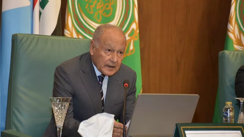 أبو الغيط: الإعلام العربي خط الدفاع الأول ضد التطرف وسرديات التضليل