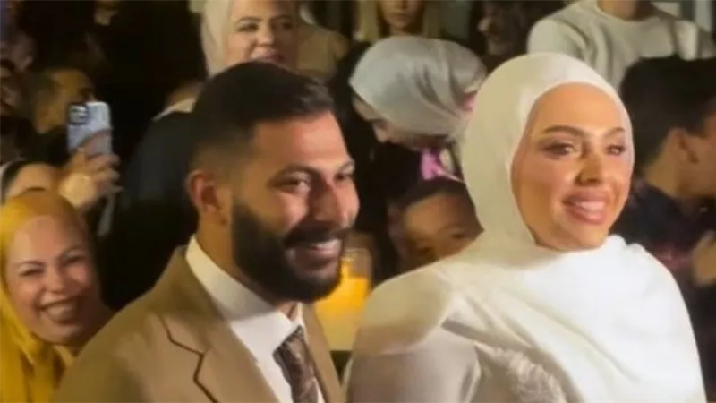 محمد هنيدي يحتفل بعقد قران ابنته فريدة في أجواء عائلية بسيطة