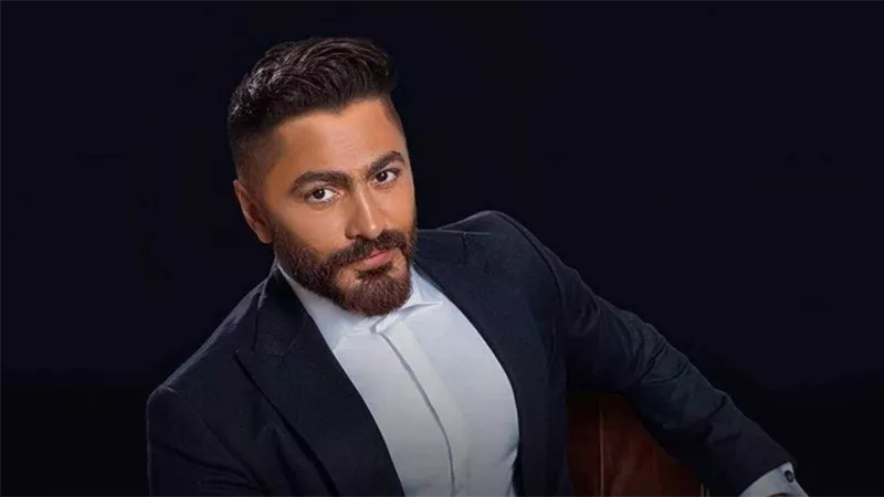 تامر حسني يستعد لحفل العين السخنة بمشاركة فرنش مونتانا.. ودعم لمقترحات إنقاذ السينما
