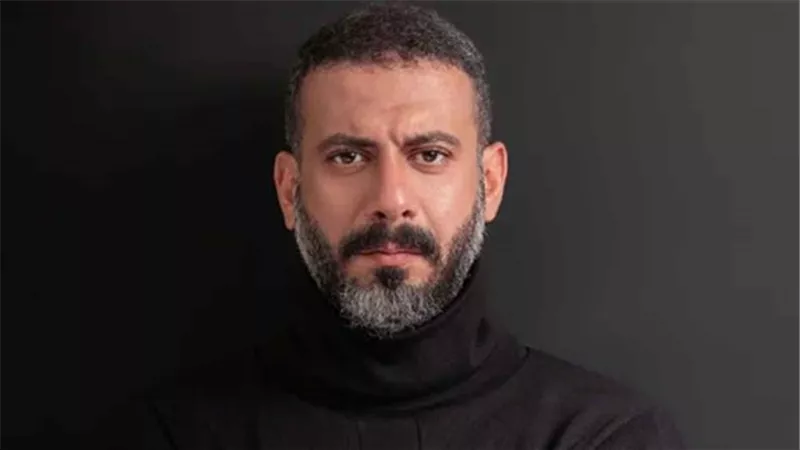 محمد فراج يرد على شائعات توقف تصوير مسلسل 