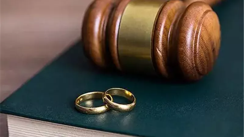 فضحت زوجي ورفعت قضية خُلع والآن أريد العودة له.. ماذا أفعل؟