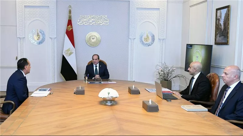 الرئيس السيسي يشدد على الانضباط داخل المدارس ويطالب بحزم أكبر ضد الغش في الثانوية العامة