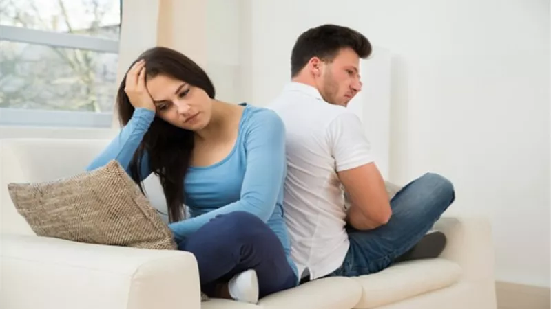 زوجة تسأل: ماذا أفعل إذا لم أعد أحب زوجي؟