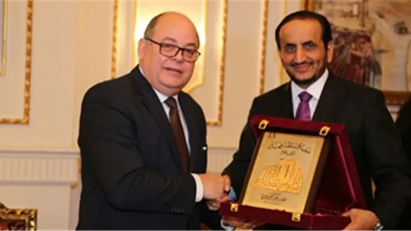 وكيل وزارة الخارجية العُمانية يُنعي وزير الثقافة المصري الأسبق