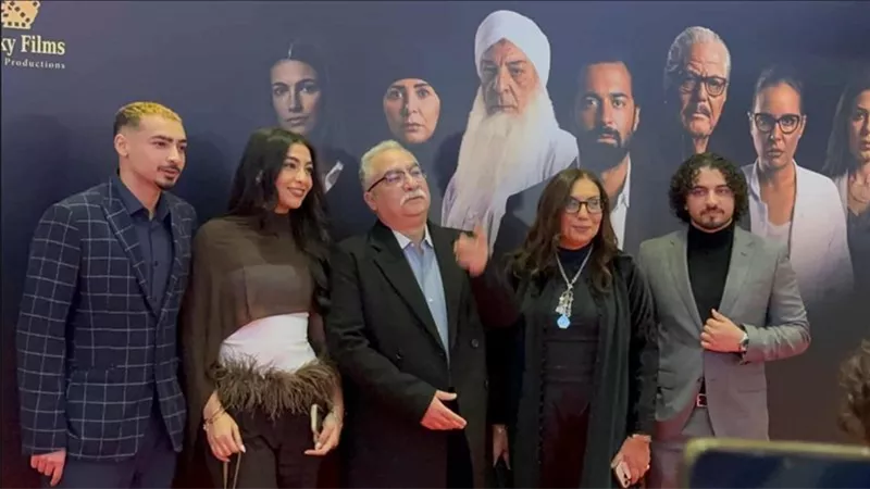 نجوم الفن والمثقفون بالعرض الخاص لفيلم «الملحد» قبل طرحه رسميًا بدور السينما 