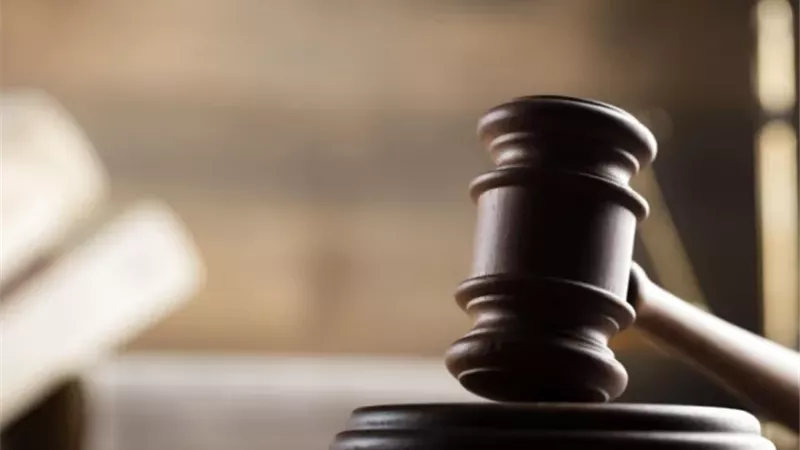 سعودية تطلب فسخ زواجها بسبب انشغال زوجها بلعبة «البلوت»