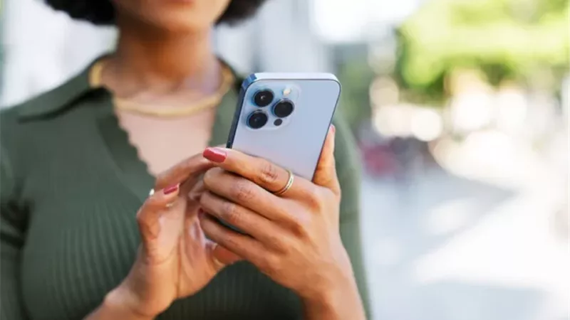 ثغرات خبيثة في أجهزة Apple.. احذريها