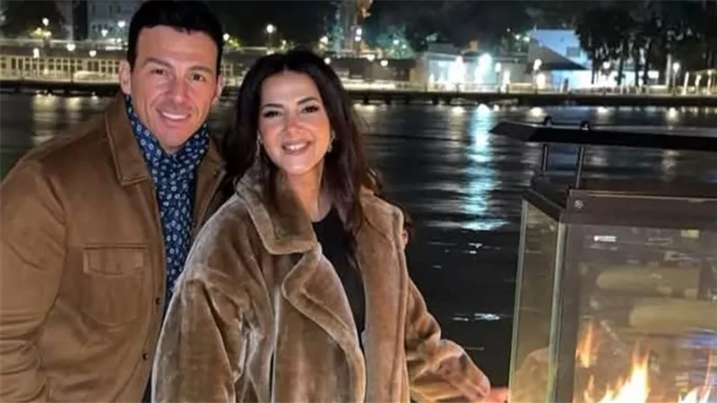 رامي رضوان يهنيء زوجته دنيا سمير غانم بعيد ميلادها 