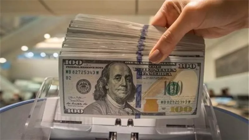 أسعار الدولار في البنوك اليوم الإثنين