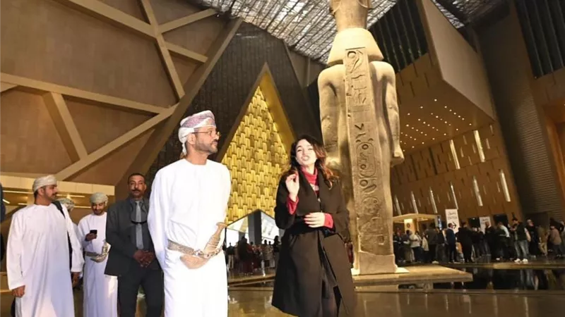 وزير خارجية عُمان: المتحف المصري الكبير يجسد عراقة الحضارة المصرية
