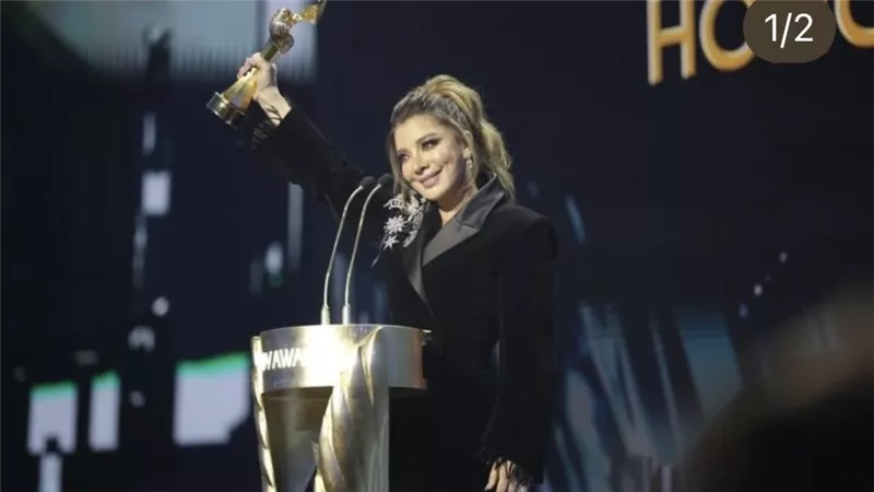 كيف احتفلت عائلة أصالة نصري بجائزتها في Joy Awards؟ 