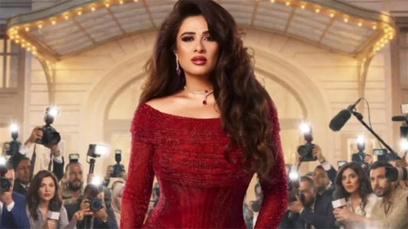 هل يشبه مسلسل «وننسى اللي كان» حياة ياسمين عبدالعزيز؟.. عمرو محمود ياسين يرد