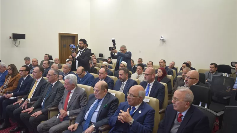 المغربي والسلاب نيابة عن العشري.. غرفة القاهرة تُشارك في اجتماع وزير التموين 